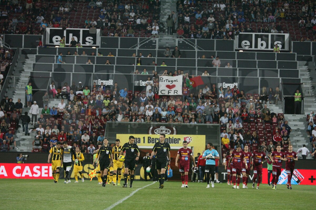 CFR Cluj învinge pe FC Braşov cu 1-0 şi rămîne principala favorită la titlu