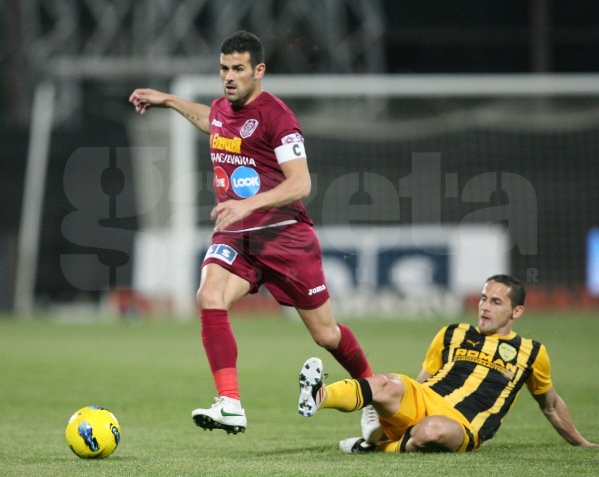 CFR Cluj învinge pe FC Braşov cu 1-0 şi rămîne principala favorită la titlu