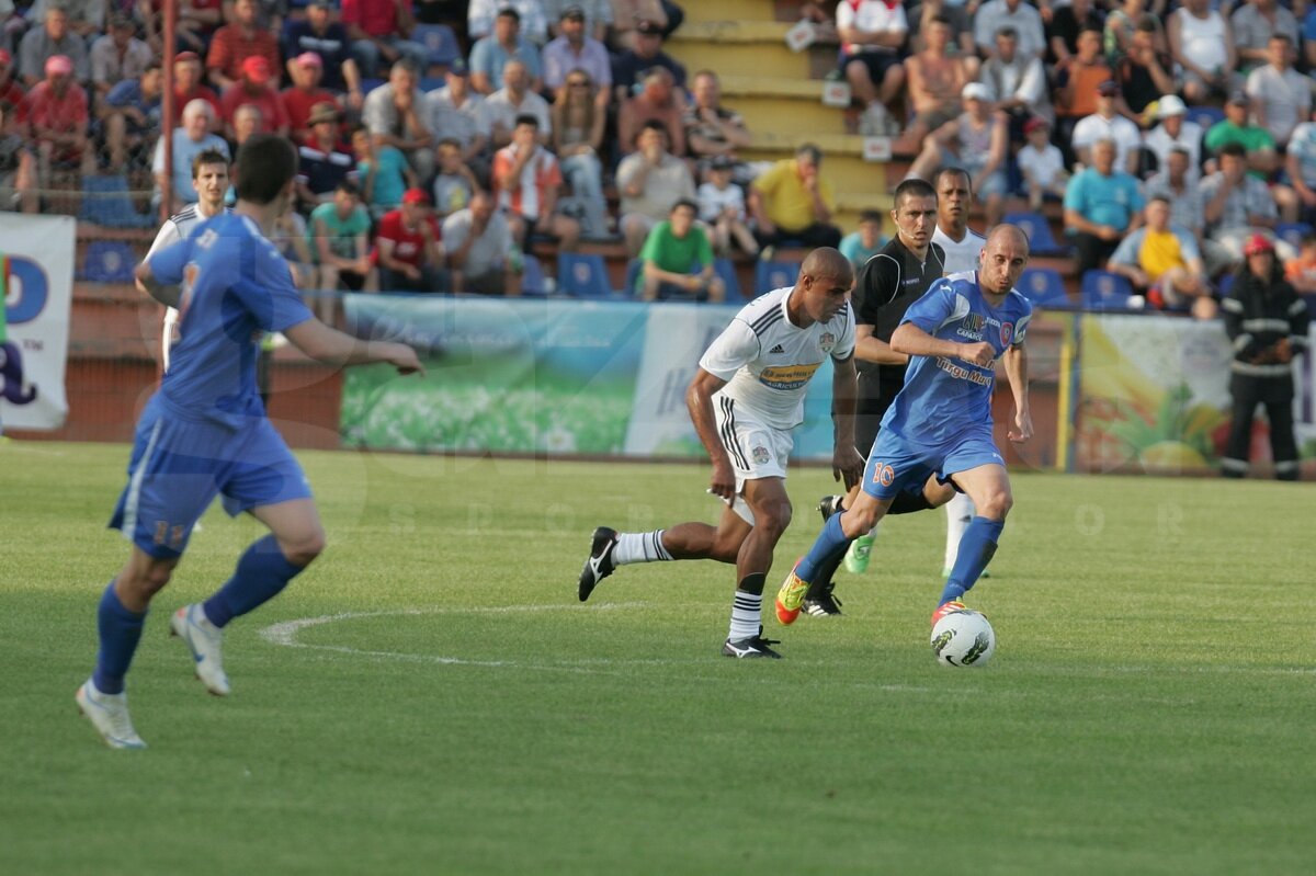 FOTO şi VIDEO Cu Wesley, visul devine realitate » Vaslui a învins la Tg. Mureş(3-2) şi se menţine în coasta liderului