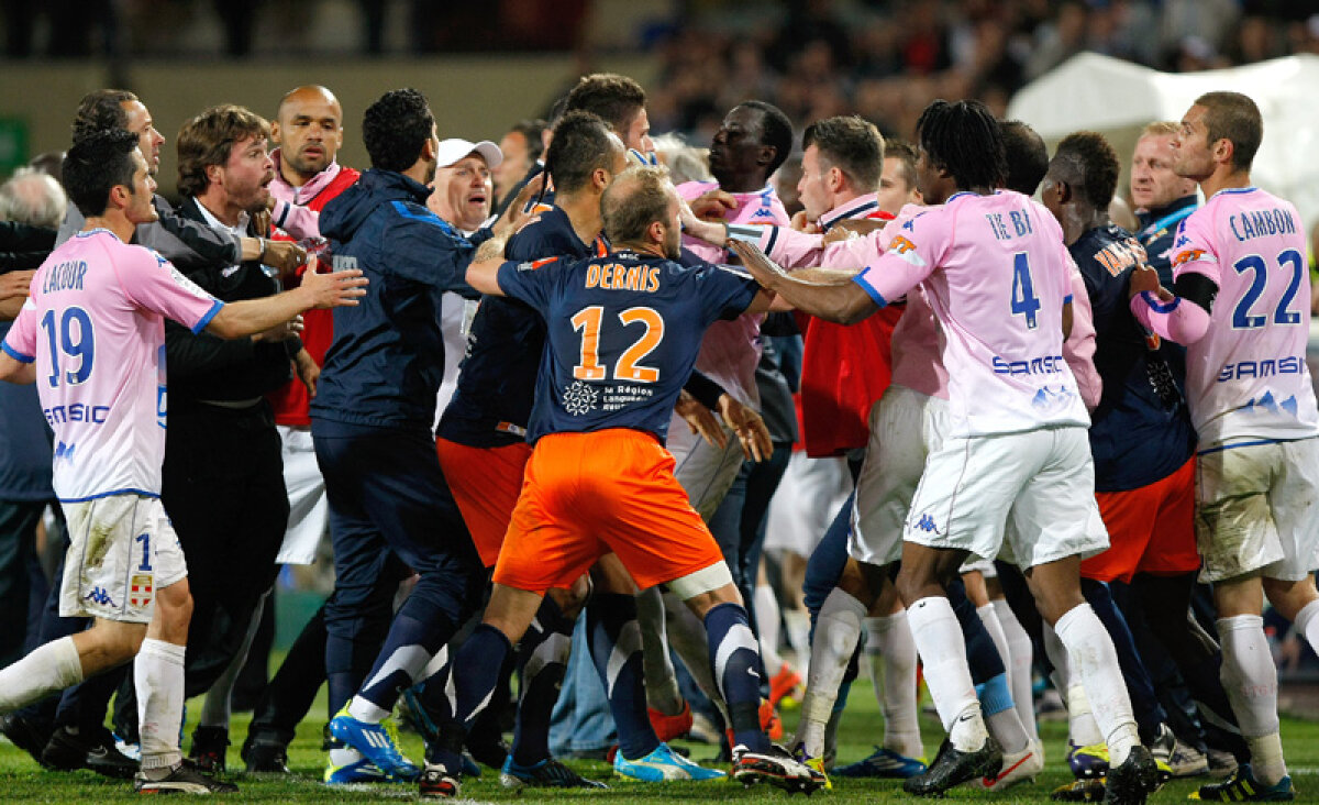 VIDEO Cel mai lung penalty! » Patru eliminaţi şi un 11 metri ratat într-un meci cu final halucinant