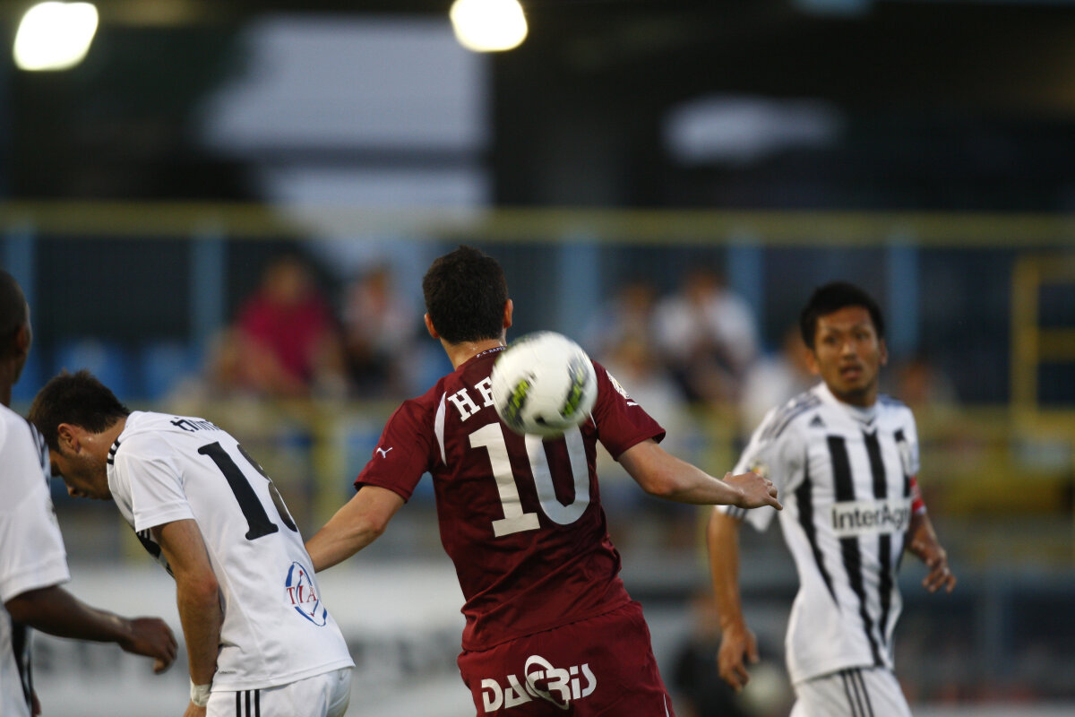 VIDEO » Rapid învinge cu 1-0 la Astra şi urcă pe locul 2. Gol de kinogramă Grigore