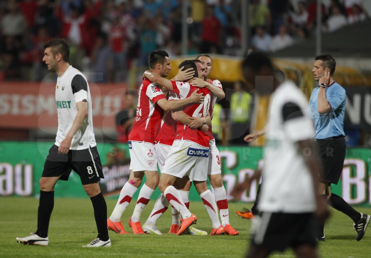 FOTO şi VIDEO Răzbunarea "Prinţului" » Dinamo - U Cluj 2-2 şi "cîinii" sînt la 5 puncte de CFR Cluj