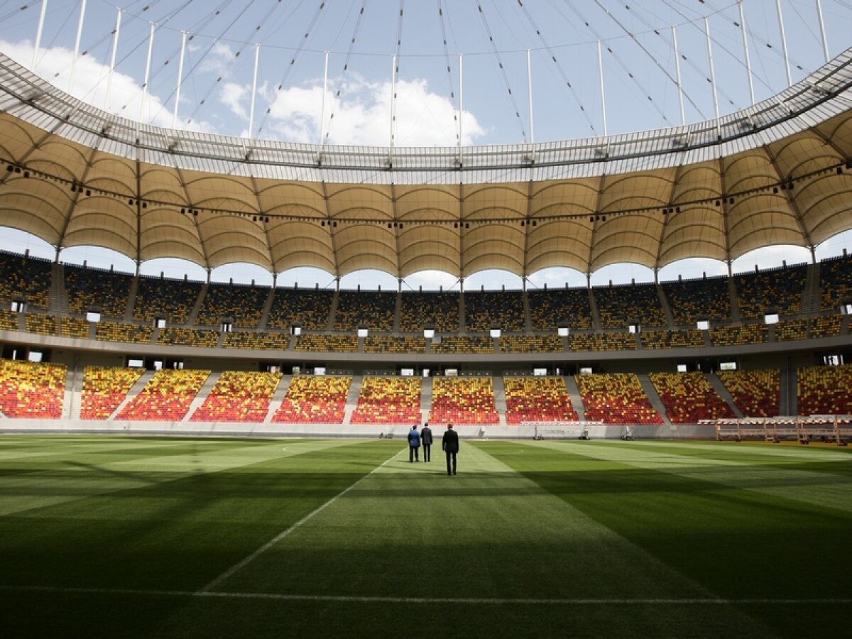 FOTO AMR 6 zile » Gazonul finalei Europa League a fost inaugurat azi