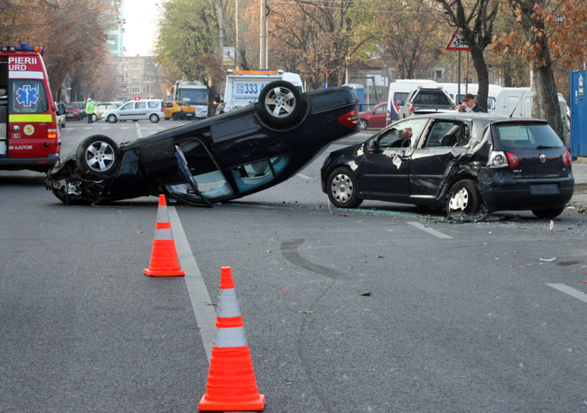 Accidentele rutiere în scădere! » Bucureştenii, mai prudenţi în trafic