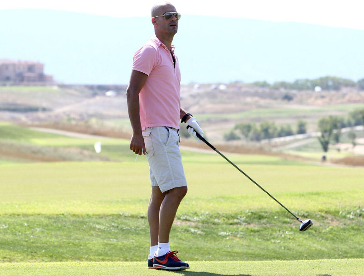 FOTO Golful, noul drog » Viaţa lui Guardiola după despărţirea de Barcelona va fi tot pe gazon