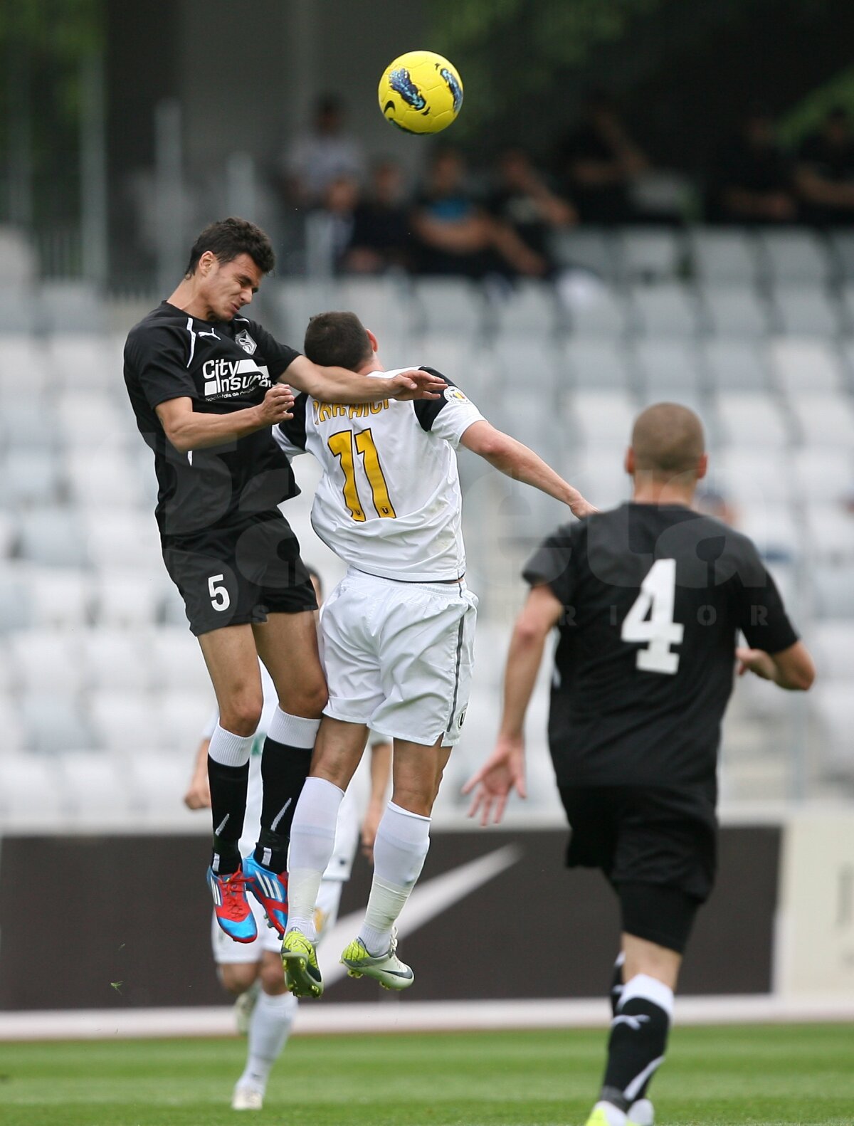 VIDEO U - Sportul 1-1 » Studenţii smulg un egal şi la Cluj