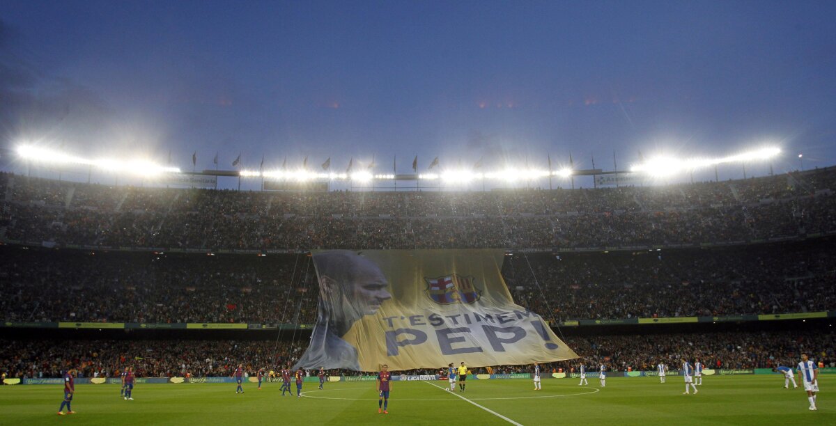 VIDEO şi FOTO ”Camp Nou” s-a despărţit de Guardiola: ”Te iubim, Pep!”