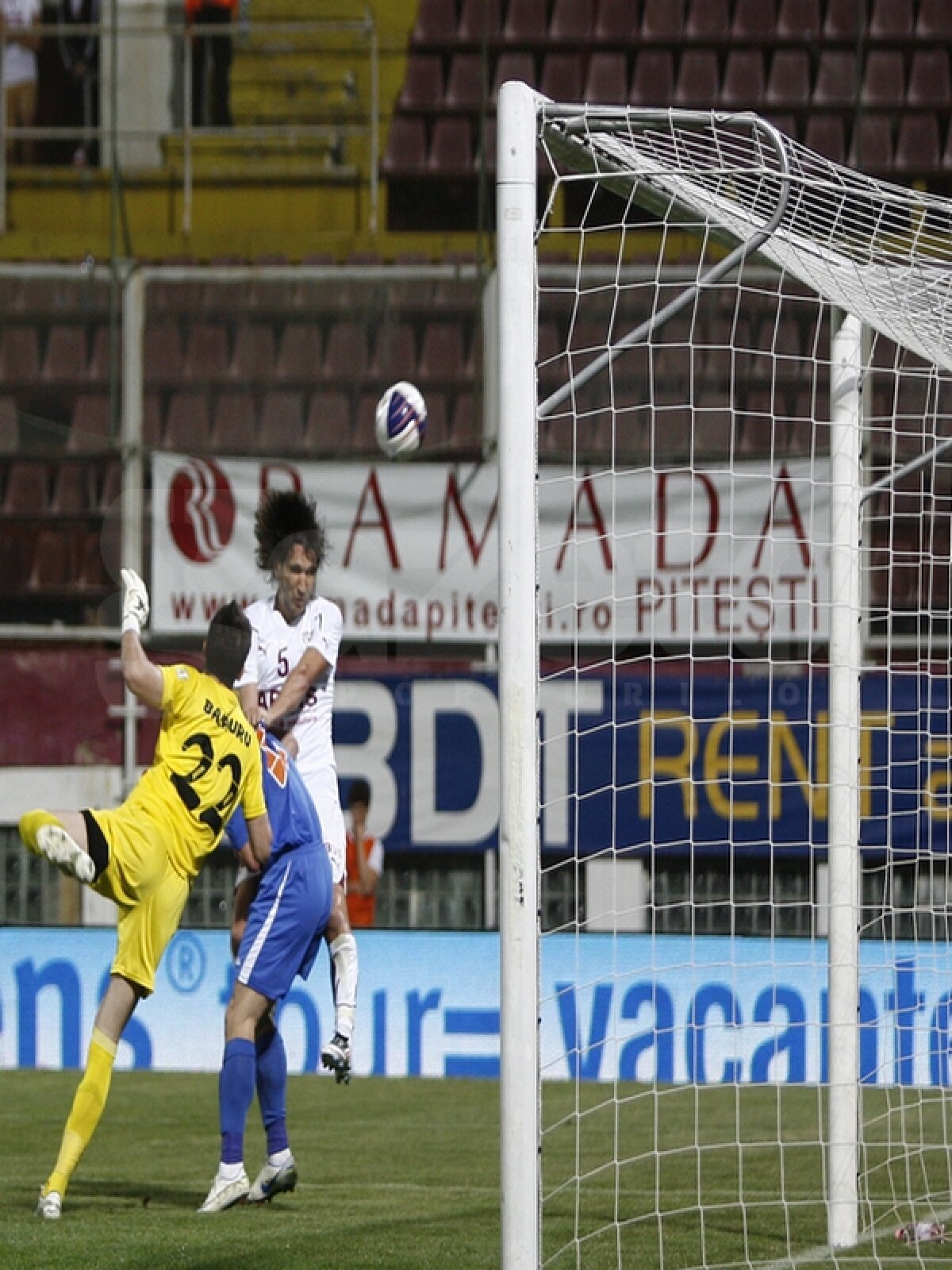 FOTO Rapid - FCM Tg. Mureş 1-1 » Ljubojevici, killerul de la miezul nopţii
