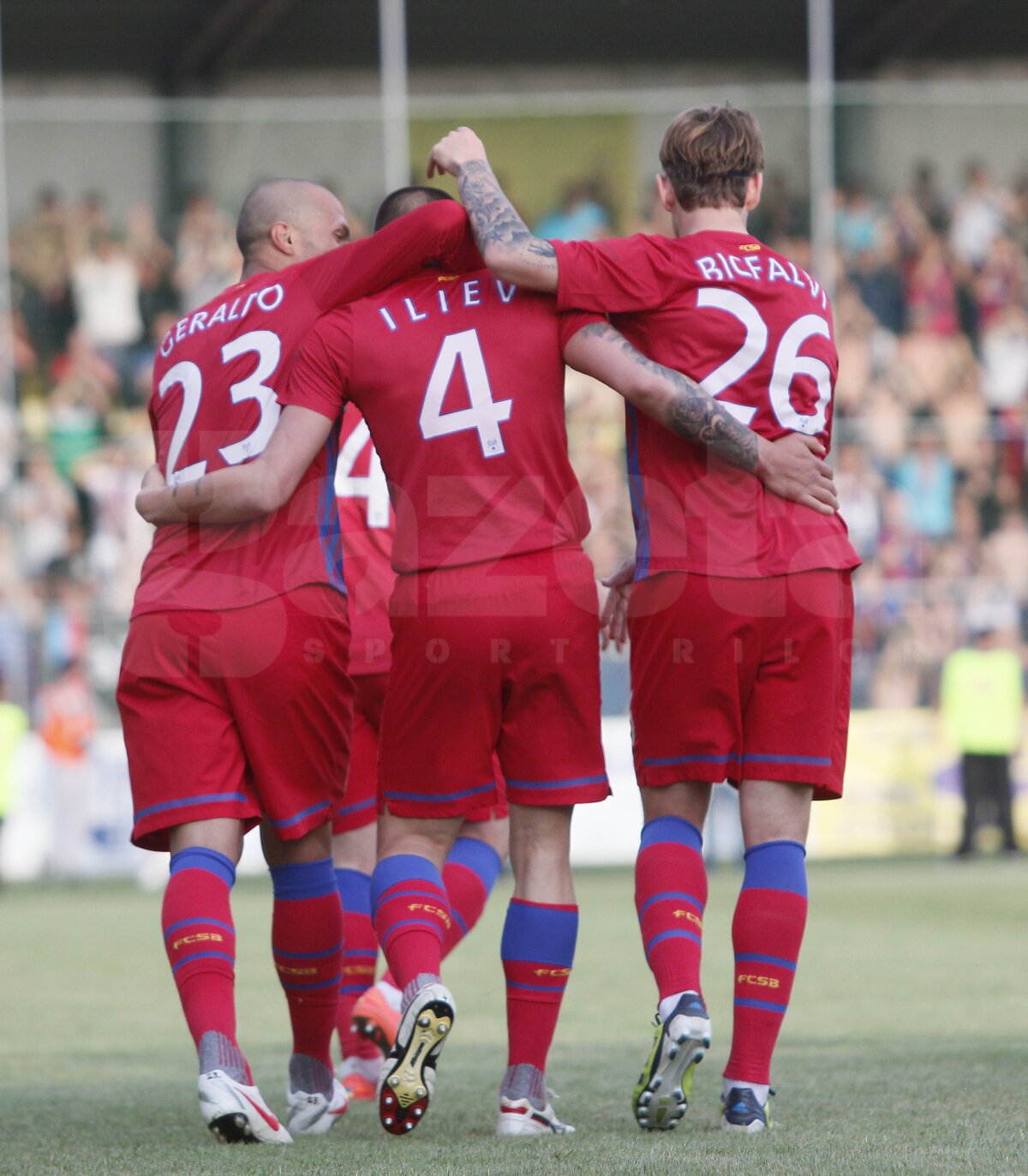 VIDEO Steaua rămîne în lupta pentru titlu! Concordia - Steaua 0-2 (Iliev '8, Martinovici 72')