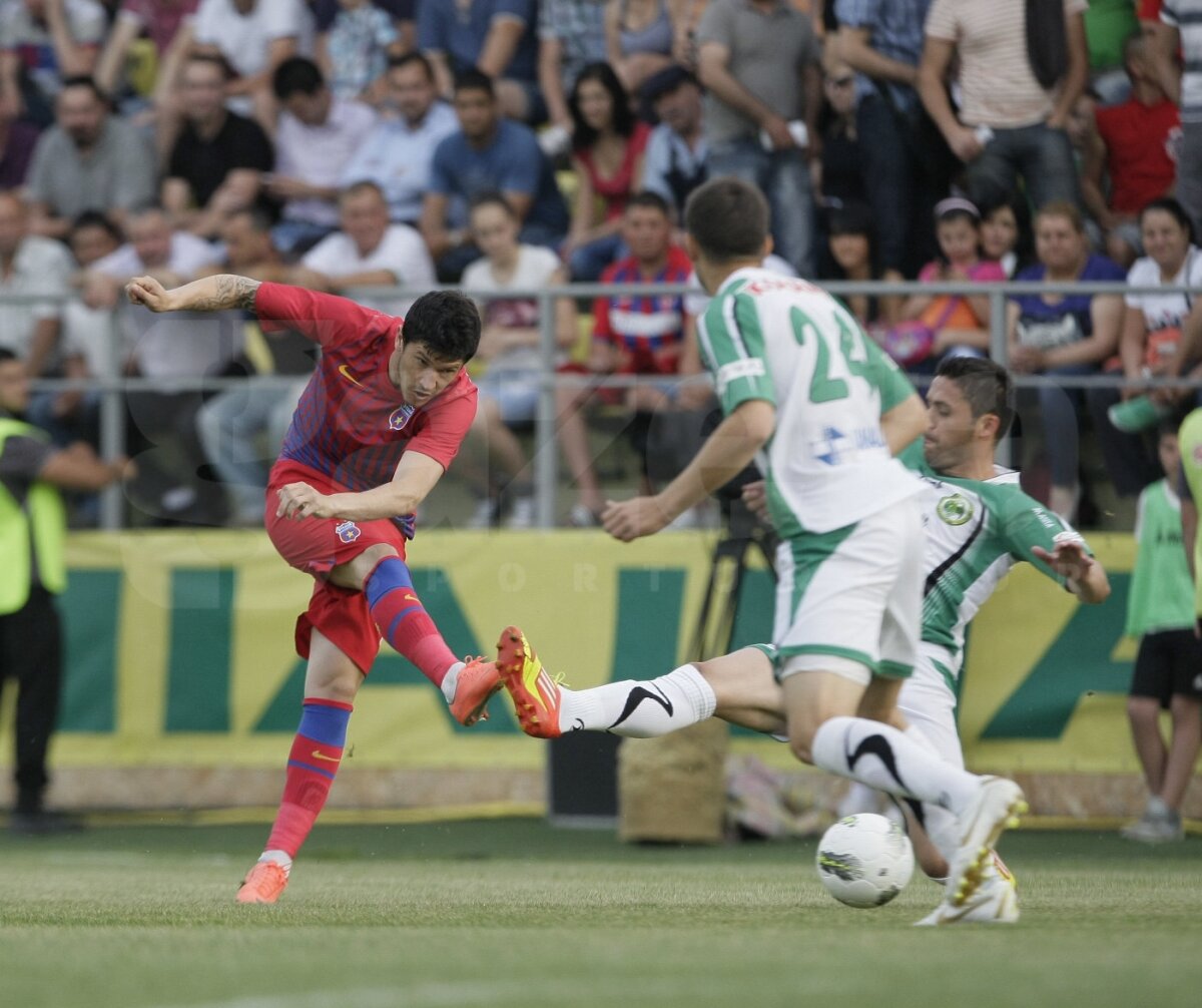 VIDEO Steaua rămîne în lupta pentru titlu! Concordia - Steaua 0-2 (Iliev '8, Martinovici 72')