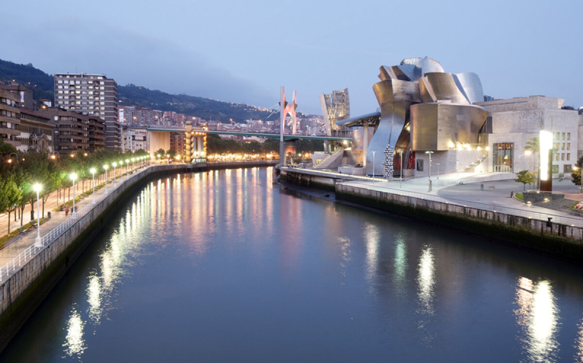 Aceştia sînt Leii » La Bilbao, să ţii cu Athletic nu e disciplină, nu e tradiţie, e aer. Existenţă