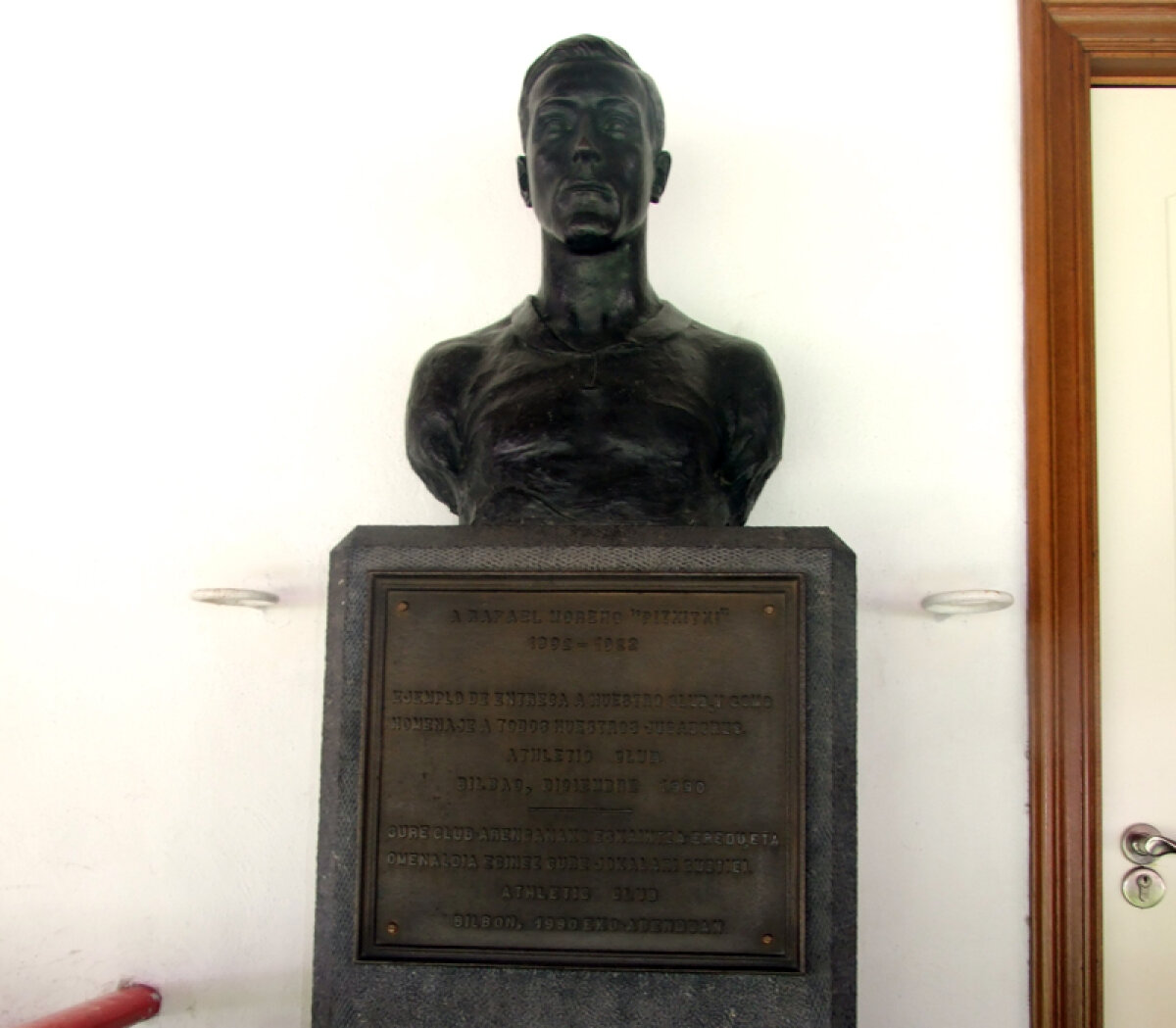 Aceştia sînt Leii » La Bilbao, să ţii cu Athletic nu e disciplină, nu e tradiţie, e aer. Existenţă