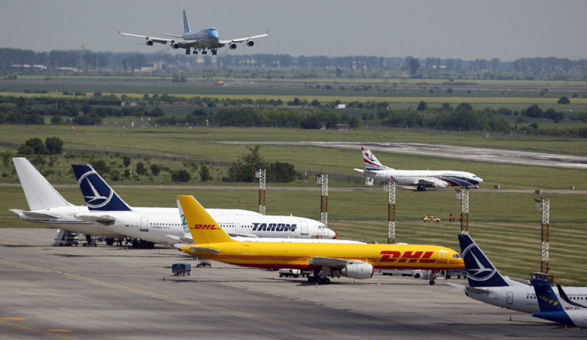 Super-reportaj: Cristian Geambaşu a fost în turnul de control al aeroportului Otopeni! » Controlorii de trafic nu vor prelungiri :D