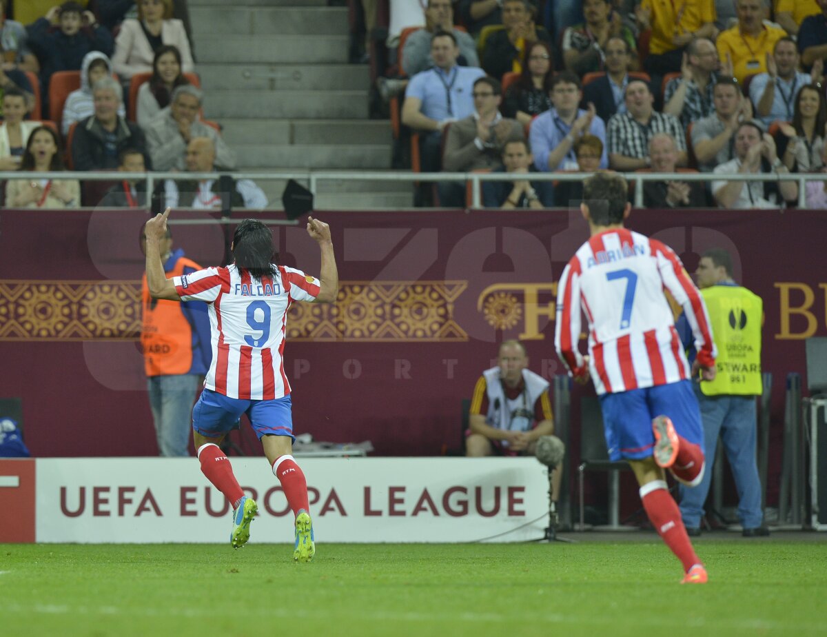 VIDEO & FOTO Atletico Madrid ridică trofeul Europa League la Bucureşti după 3-0 cu Bilbao!