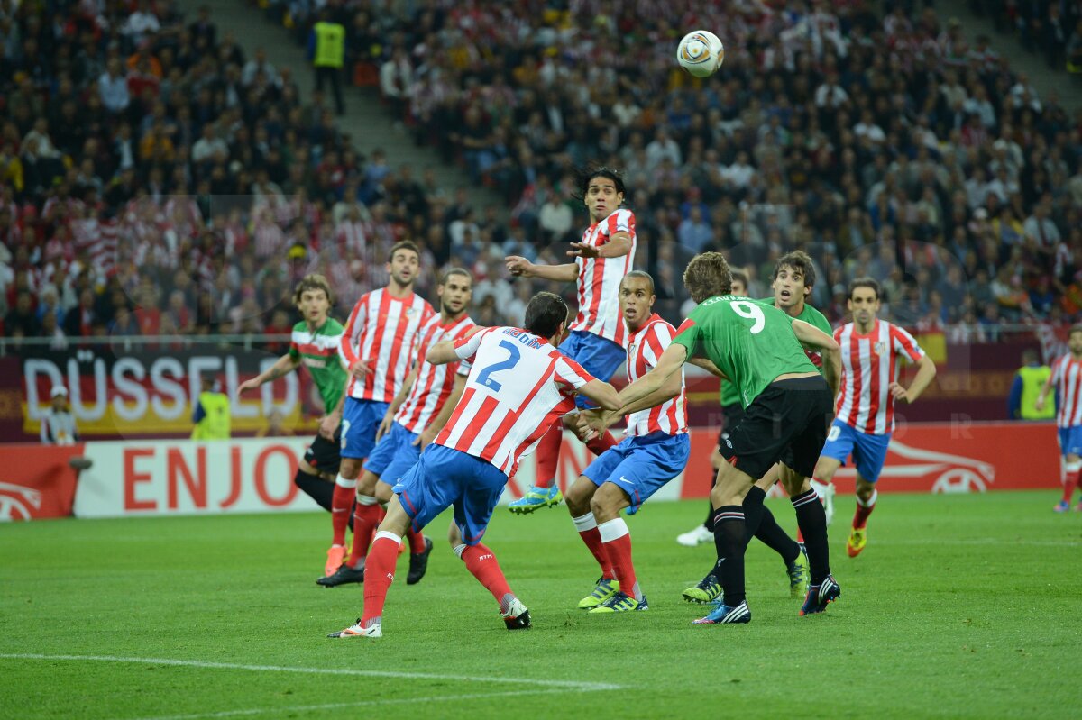 VIDEO & FOTO Atletico Madrid ridică trofeul Europa League la Bucureşti după 3-0 cu Bilbao!