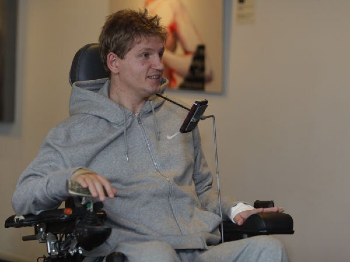 Dragoste pentru Neşu la finală: un fan olandez al lui Utrecht a venit la Bucureşti şi pentru Mihai » "Fix un an fără fotbalistul Neşu"