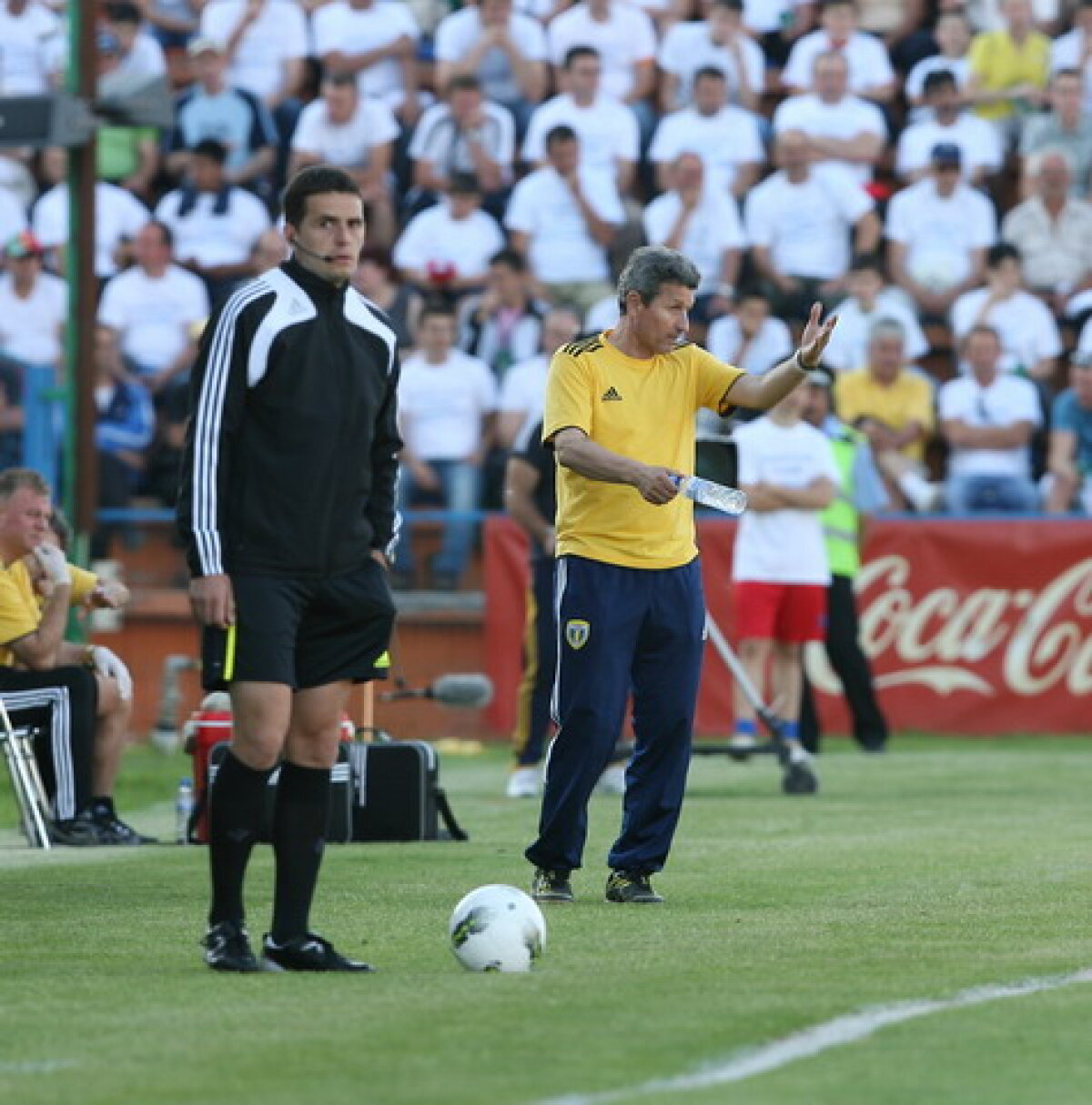 VIDEO&FOTO Ploieştenii, aproape salvaţi » Tg. Mureş - Petrolul 1-2 şi echipa lui Sabău e cu un picior în liga secundă