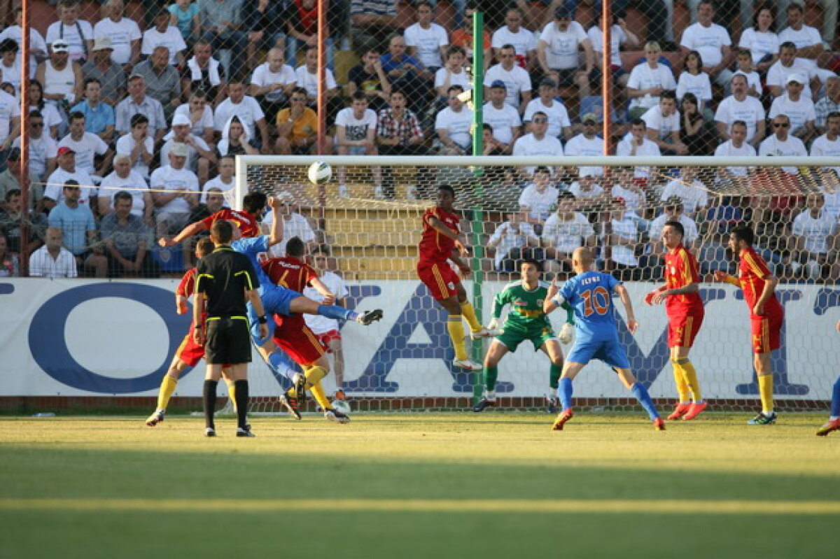 VIDEO&FOTO Ploieştenii, aproape salvaţi » Tg. Mureş - Petrolul 1-2 şi echipa lui Sabău e cu un picior în liga secundă