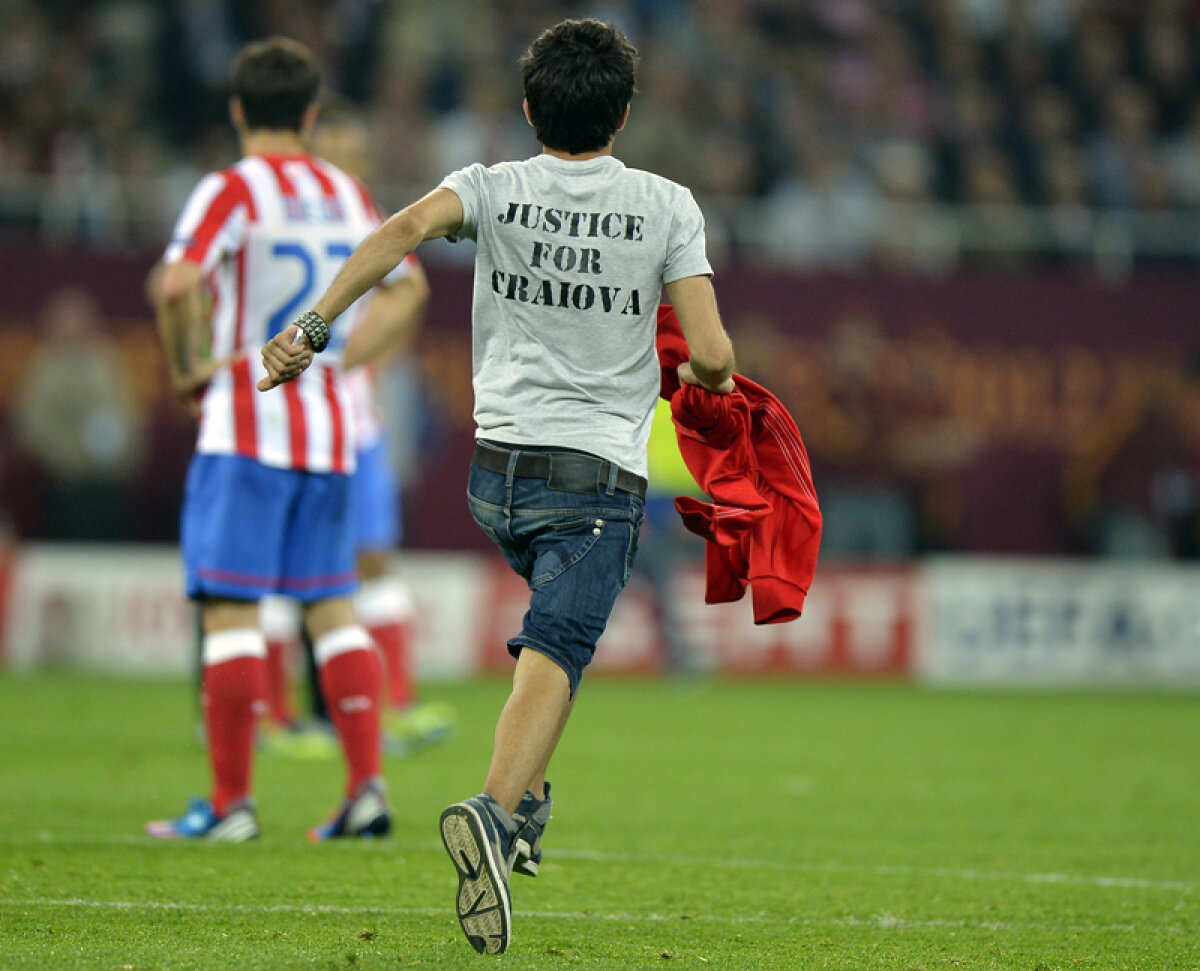 Scopul suporterilor care au intrat pe teren la finala Europa League a fost îndeplinit: "A aflat lumea de Craiova!"