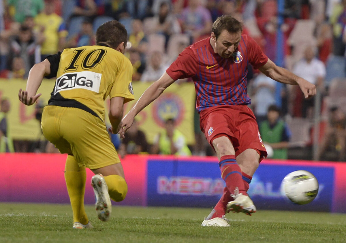 VIDEO Urît, dar e suficient aşa! » Steaua s-a impus cu 1-0 în faţa Ceahlăului şi rămîne în cărţi pentru titlu