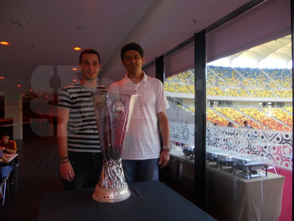 Voluntarii români lăudaţi de UEFA: "Cei mai buni din ultimele 10 finale"