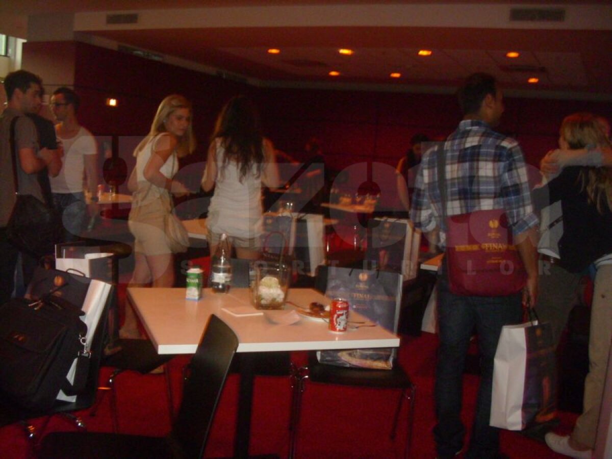 Voluntarii români lăudaţi de UEFA: "Cei mai buni din ultimele 10 finale"