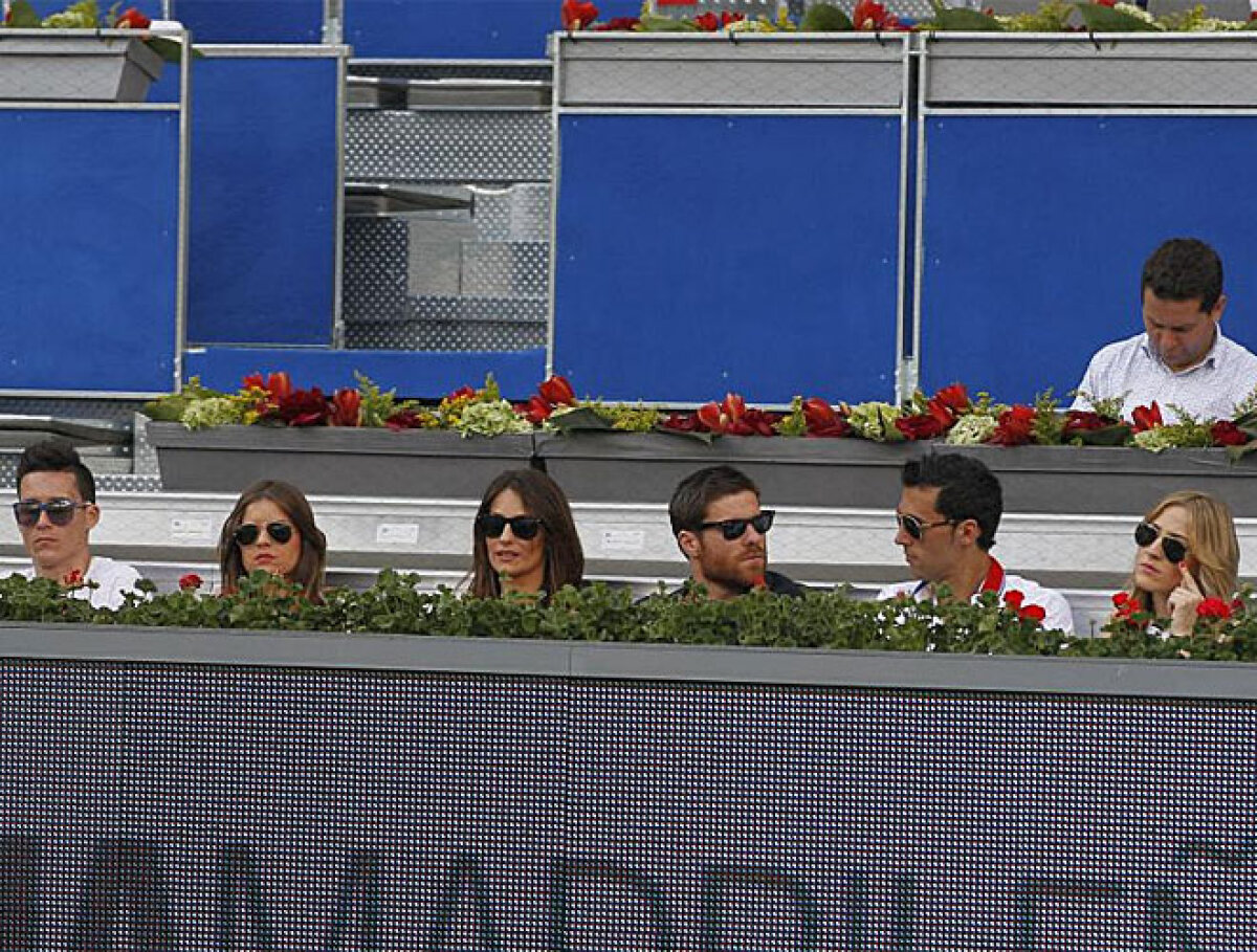 FOTO » Alarmă falsă! Ronaldo nu s-a despărţit de Irina. Campionii de la Real Madrid au mers cu iubitele la tenis