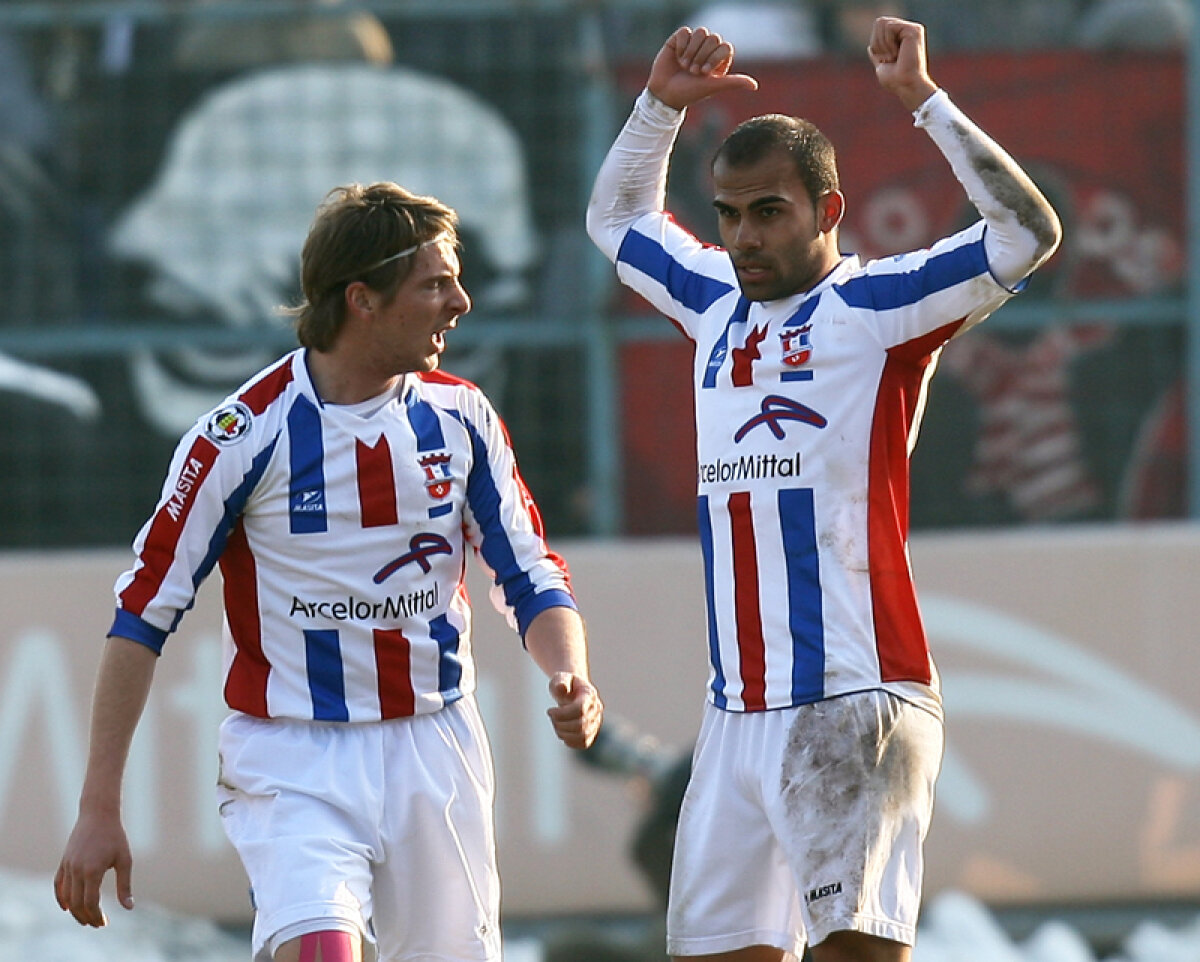 VIDEO Clujul a rămas la comisie! » "U" nu şi-a revenit după scandalul cu CFR şi a pierdut cu Oţelul, scor 0-2