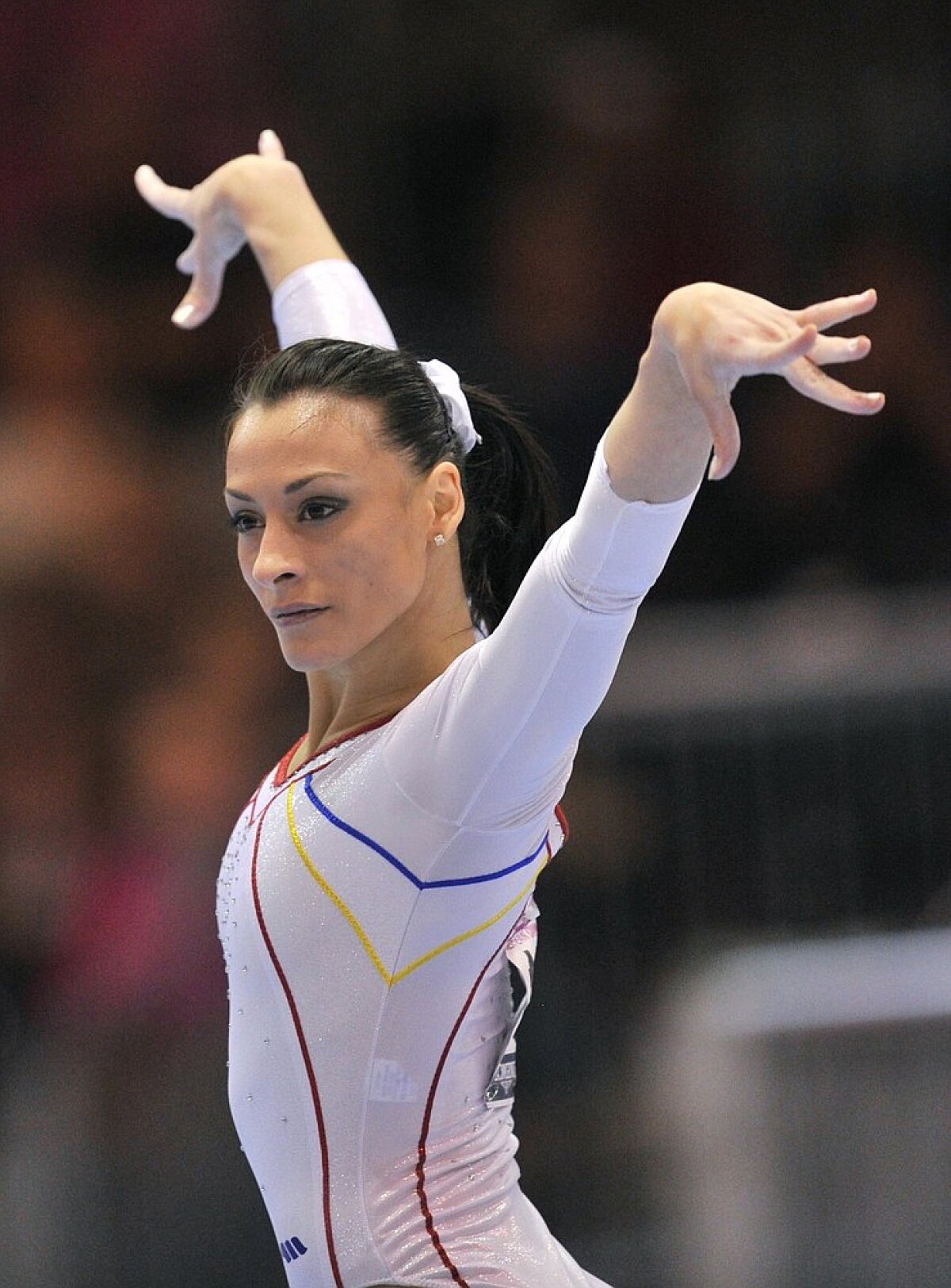 Am CONFISCAT Europenele! Izbaşa, aur la sărituri! Ponor şi Iordache, primele două locuri la bîrnă şi sol!