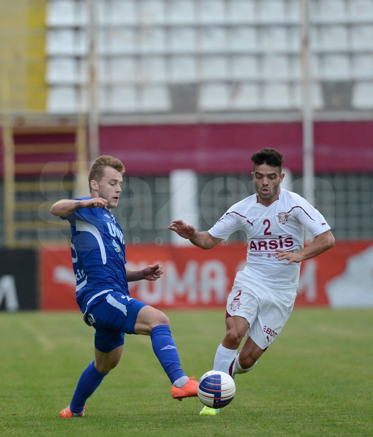 VIDEO Rapid termină la egalitate cu Pandurii (2-2)