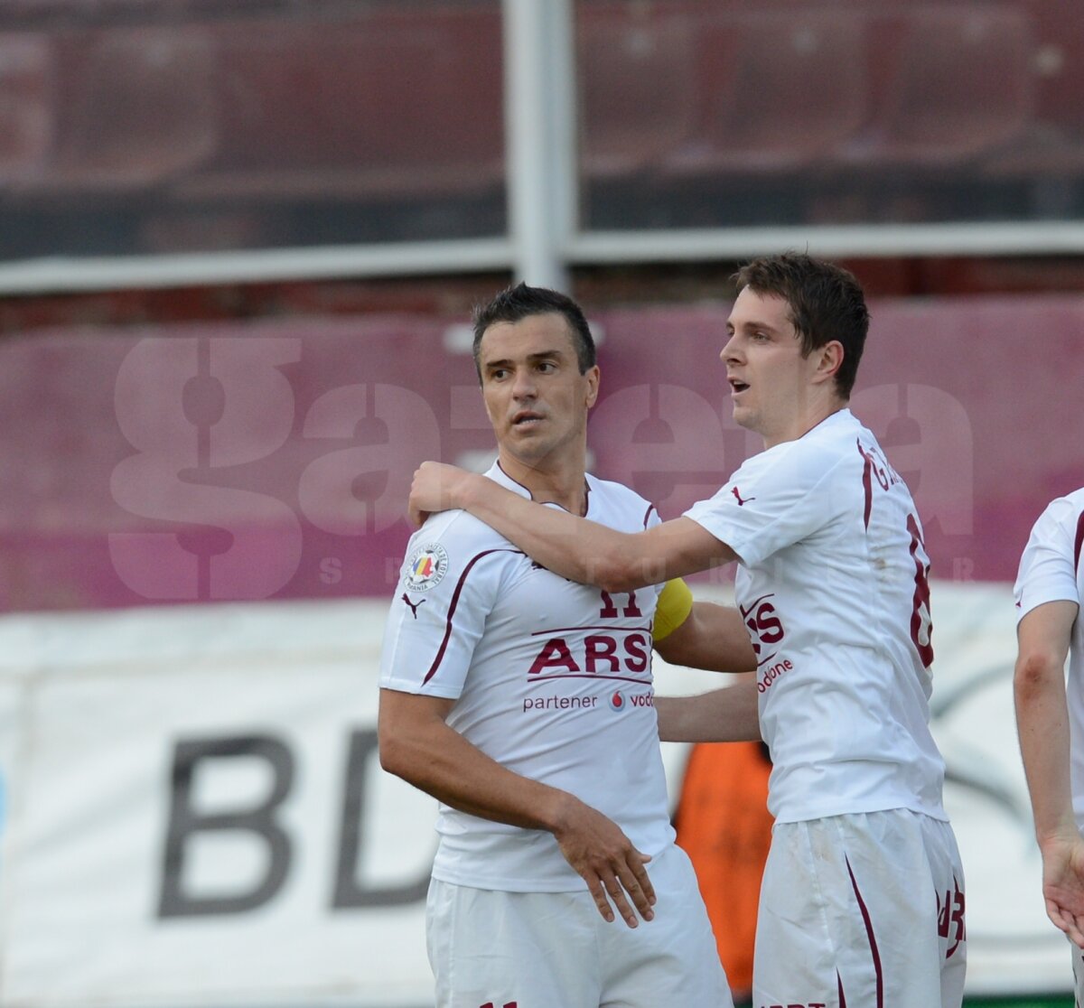 VIDEO Rapid termină la egalitate cu Pandurii (2-2)