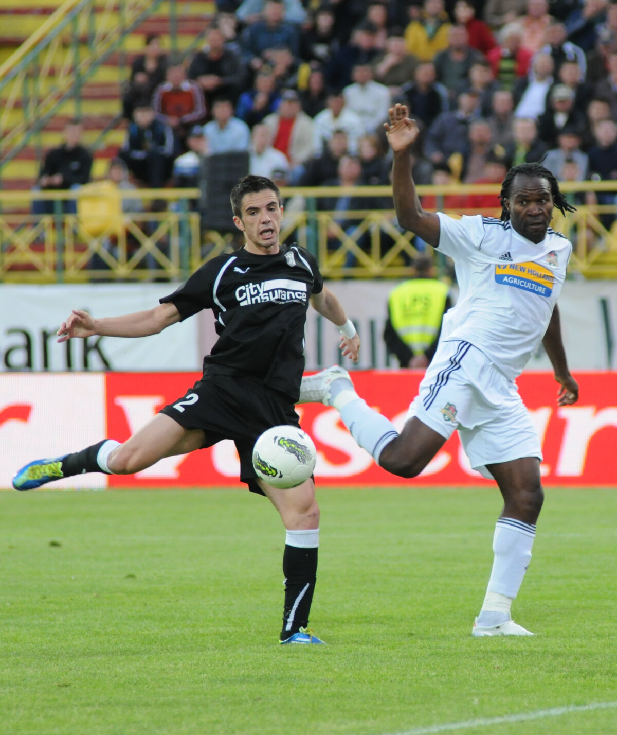 VIDEO&FOTO Wesley menţine Vasluiul în coasta lui CFR trimiţînd Sportul spre ”B”