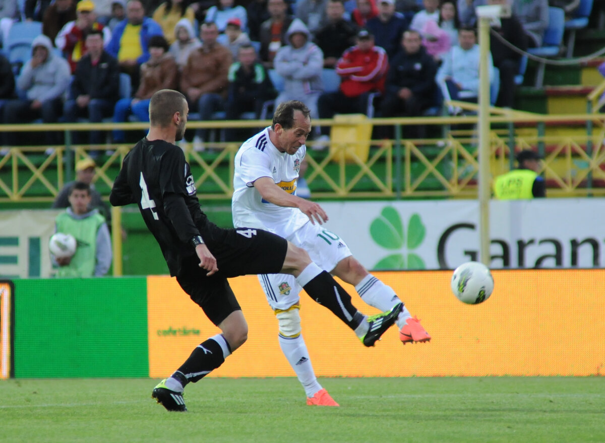 VIDEO&FOTO Wesley menţine Vasluiul în coasta lui CFR trimiţînd Sportul spre ”B”