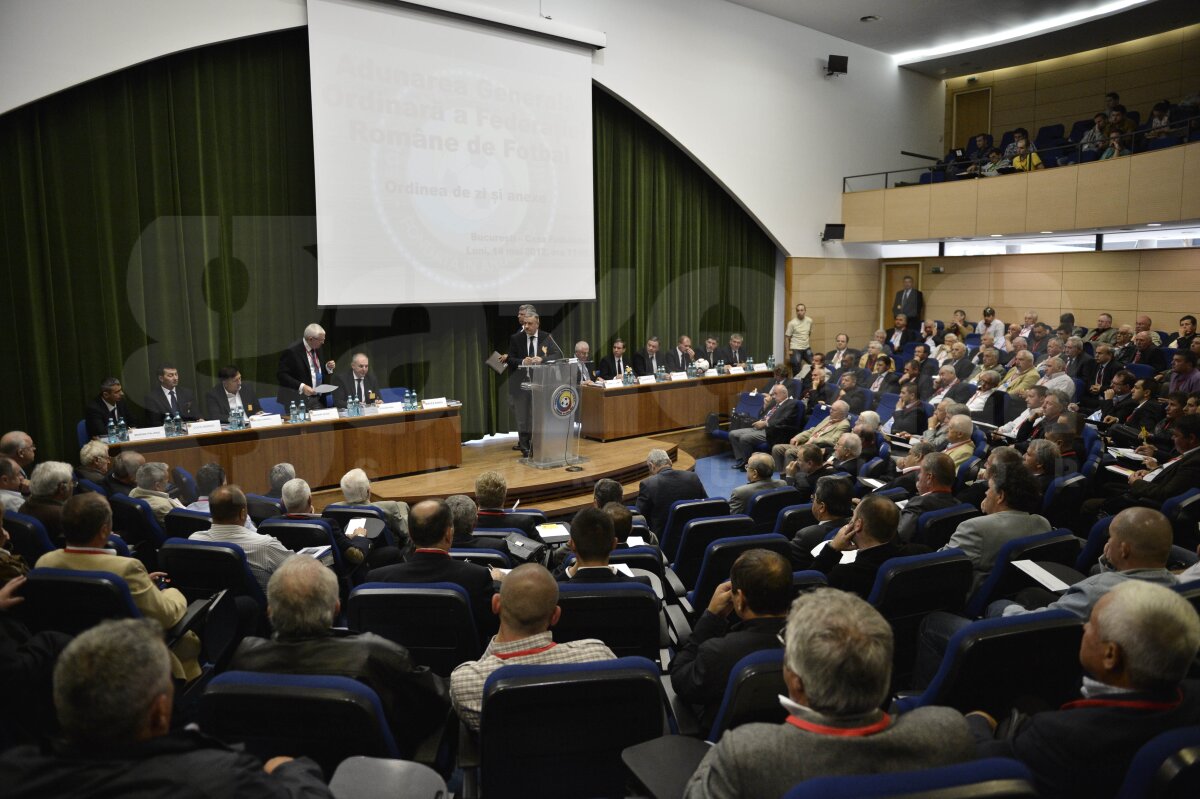 Echipa lui Mititelu, DEZAFILIATĂ OFICIAL. Decizia e DEFINITIVĂ! » Cîrţu: "Este vina lui Mititelu. Craiova nu trebuia să ajungă aici!!"