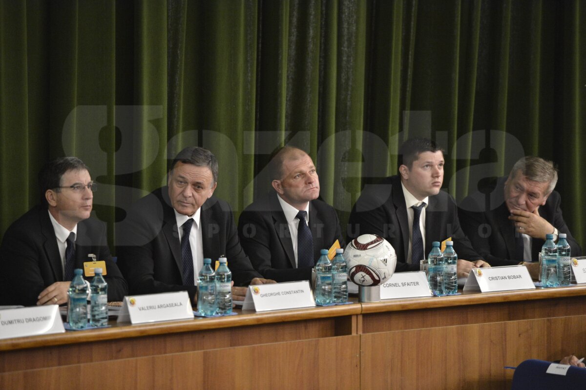 Echipa lui Mititelu, DEZAFILIATĂ OFICIAL. Decizia e DEFINITIVĂ! » Cîrţu: "Este vina lui Mititelu. Craiova nu trebuia să ajungă aici!!"