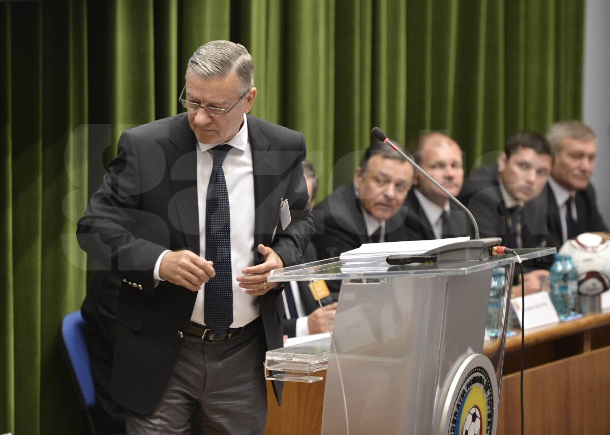 Echipa lui Mititelu, DEZAFILIATĂ OFICIAL. Decizia e DEFINITIVĂ! » Cîrţu: "Este vina lui Mititelu. Craiova nu trebuia să ajungă aici!!"