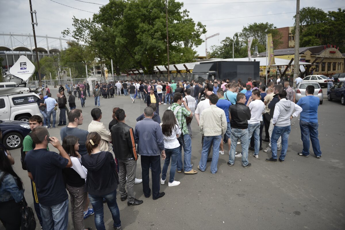 700 de bilete mai sînt disponibile pentru Steaua-Dinamo!