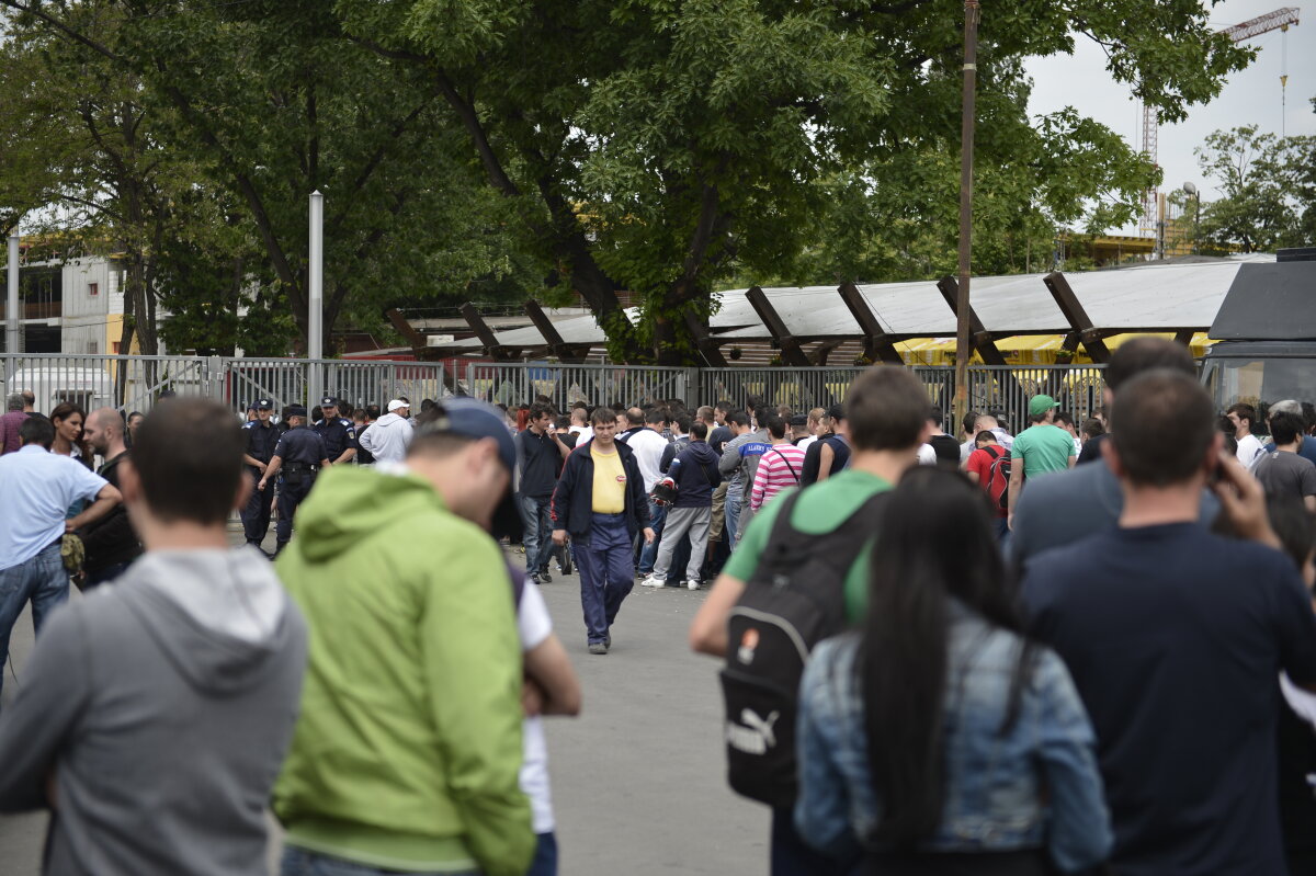 700 de bilete mai sînt disponibile pentru Steaua-Dinamo!