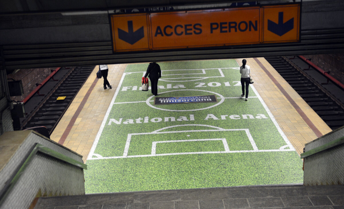 FOTO Finala Cupei se joacă şi în metrou » Super iniţiativă de promovare a ultimului act al Cupei României