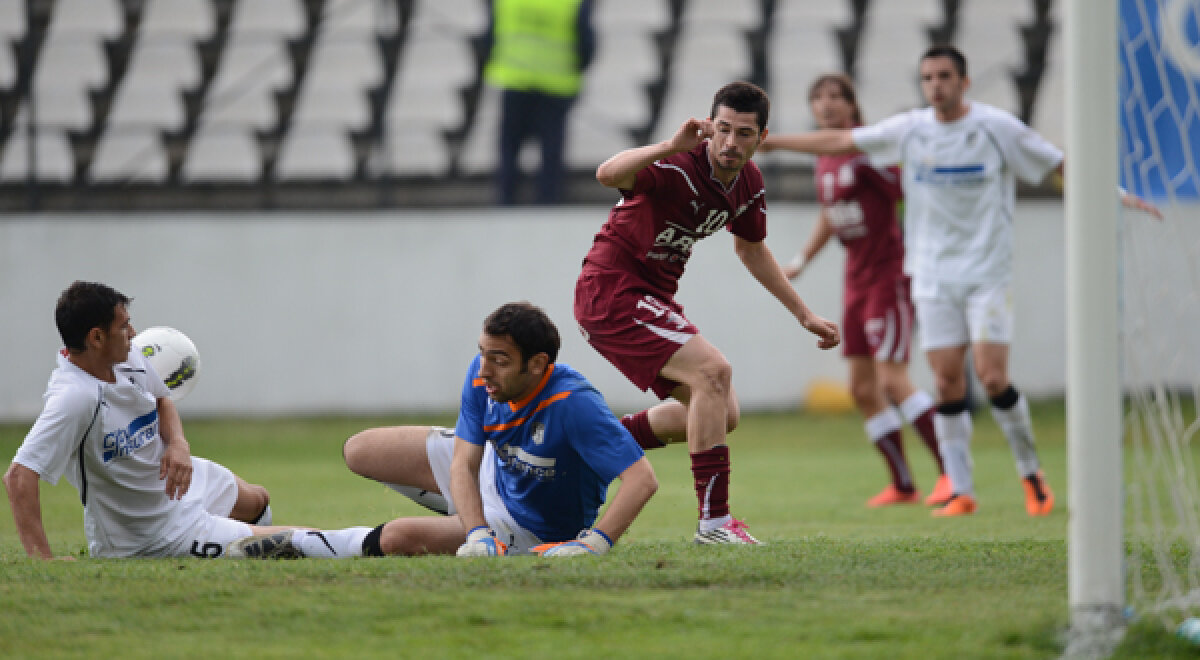 VIDEO Curcubeu tîrziu » Rapid a obţinut în Regie prima victorie după trei etape