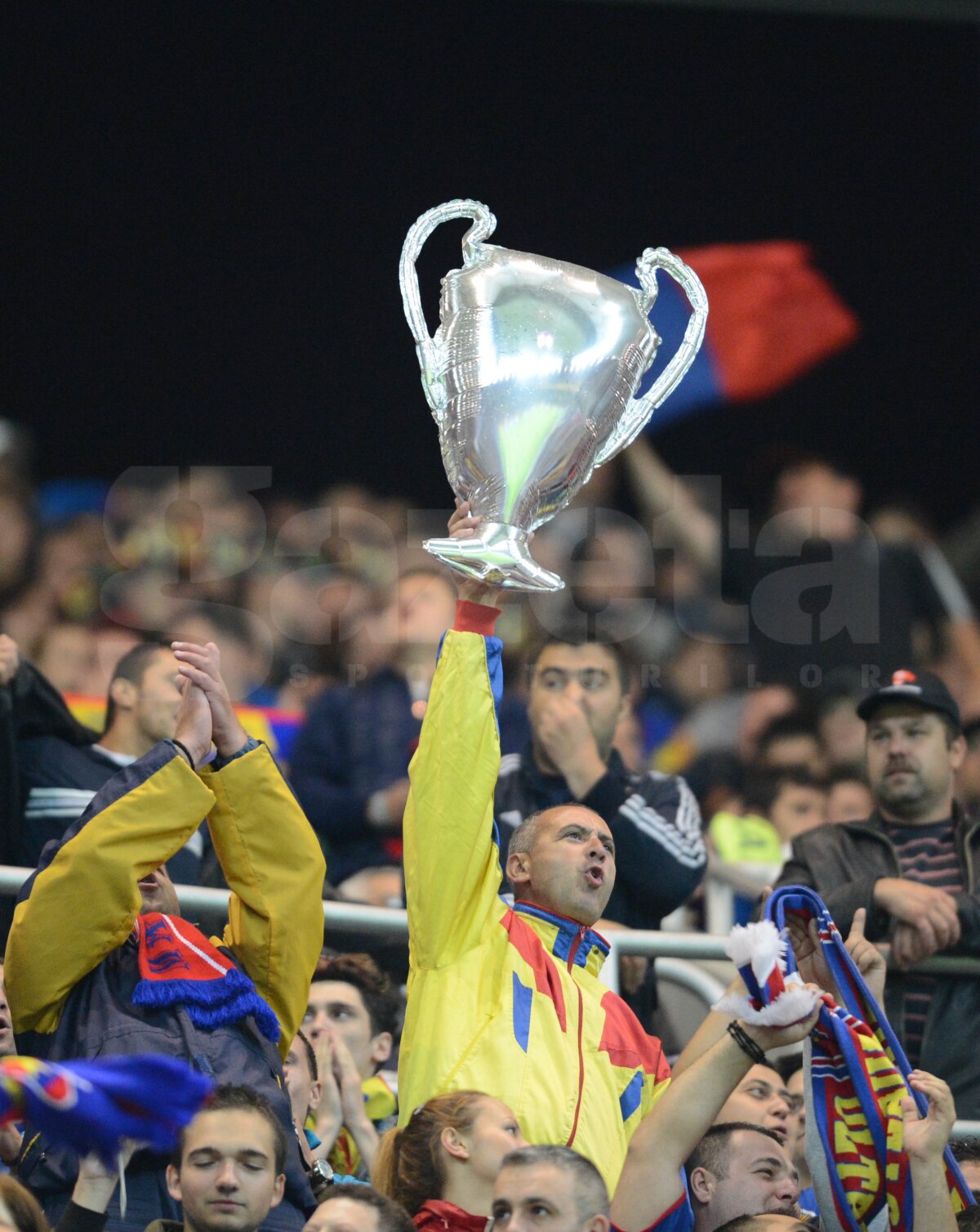 FOTO Gazeta Sporturilor a sărbătorit pe stadion derby-ul Steaua - Dinamo. Vezi aici cele mai bune 10 fotografii