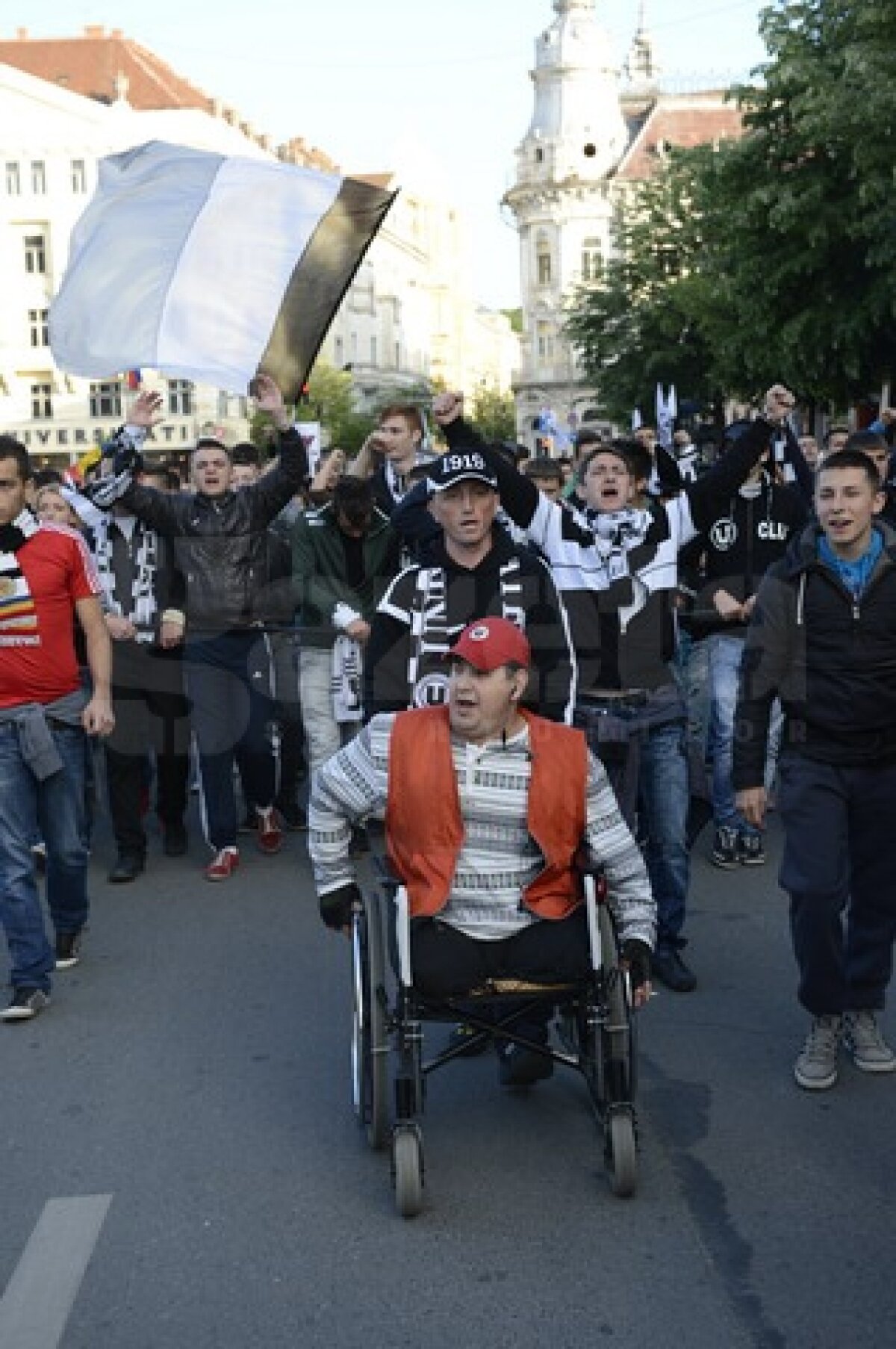 VIDEO şi FOTO Titlul e în "Gruia" » U Cluj - CFR 2-3 şi echipa lui Andone e noua campioană!