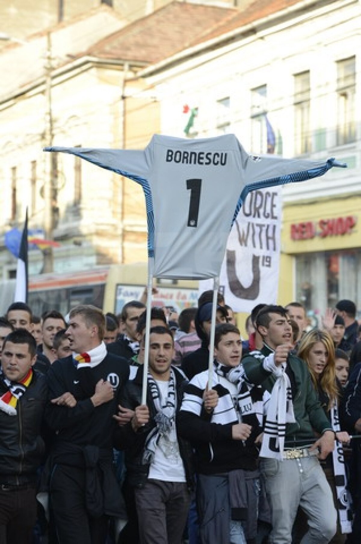 VIDEO şi FOTO Titlul e în "Gruia" » U Cluj - CFR 2-3 şi echipa lui Andone e noua campioană!
