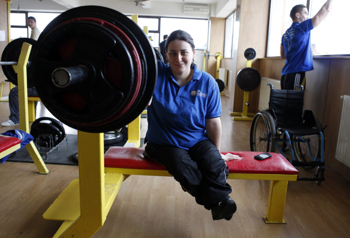 FOTO Sally, inimă de aur » Povestea impresionantă de dragoste faţă de România a scoţiencei Sally Lamont