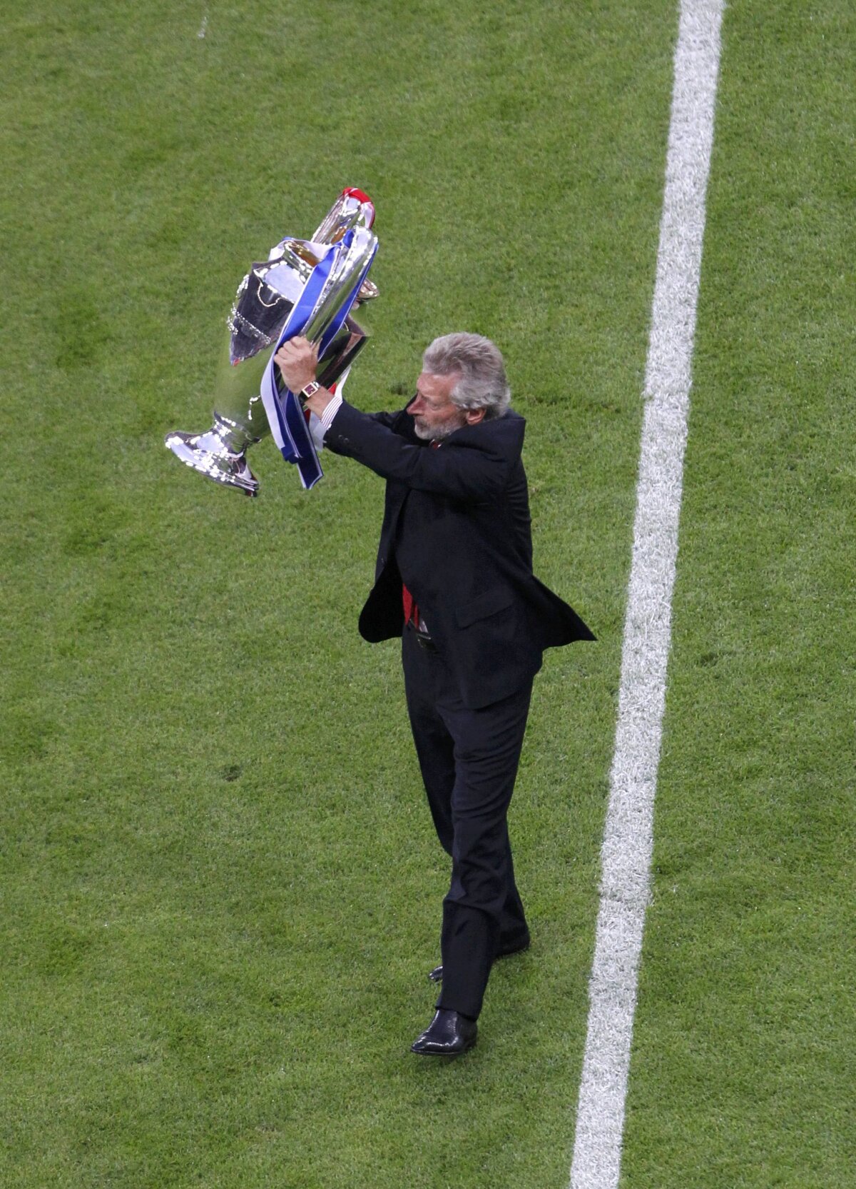 VIDEO Bayern - Chelsea 4-5 d. p. » Drogba aduce trofeul Champions League la Londra! Chelsea, Regina Europei pentru prima dată în istorie!