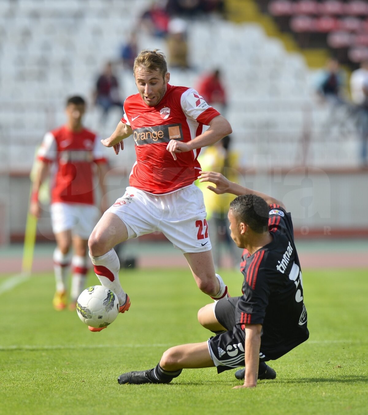 FOTO&VIDEO Victorie fără valoare » Dinamo - Astra 3-0 şi "cîinii" încheie campionatul pe locul 5