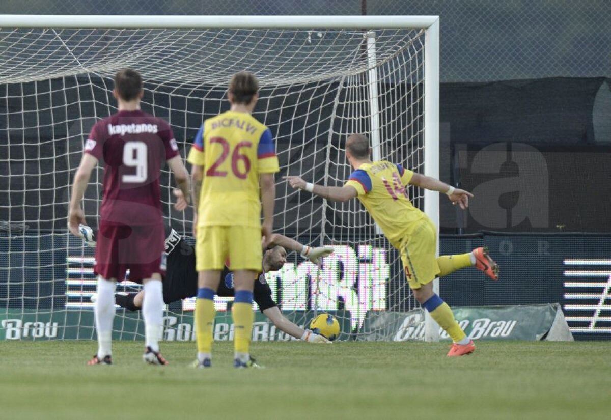 FOTO&VIDEO Liga e în provincie » CFR Cluj - Steaua 1-1 şi roş-albaştrii merg în Europa League, de pe locul 3