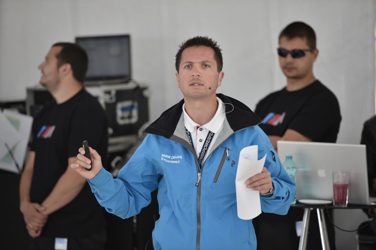 FOTO BMW M Drive Tour 2012, un spectacol pe 4 roţi