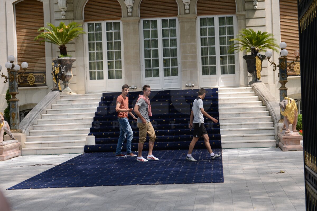 FOTO Steaua se întăreşte de la Ceahlăul: Dumitraş şi Andrei Pavel vin în Ghencea!