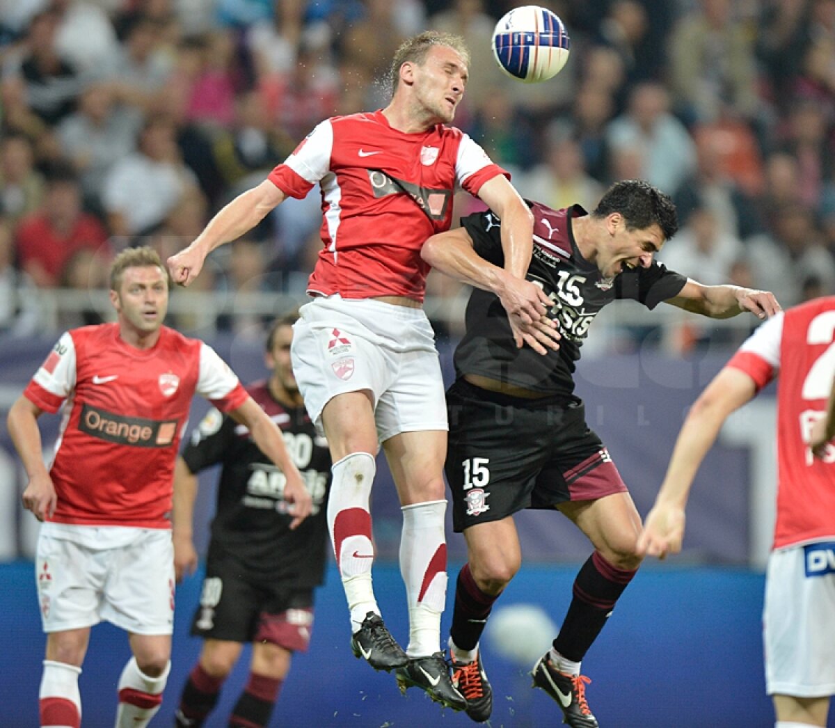 Dinamo îşi salvează sezonul după cîştigarea Cupei României, 1-0 cu Rapid. Vezi aici imagini şi desfăşurarea liveTEXT a meciului!